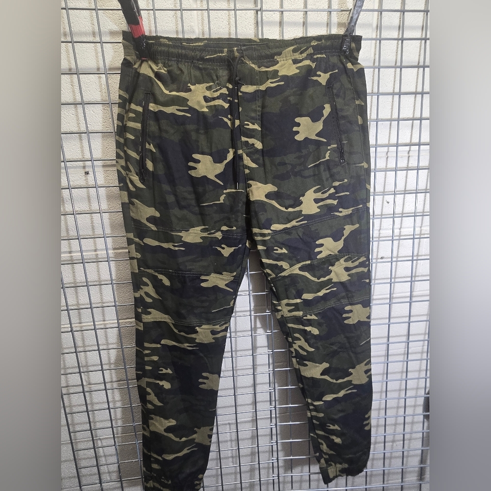 Men's Camouflage Pants